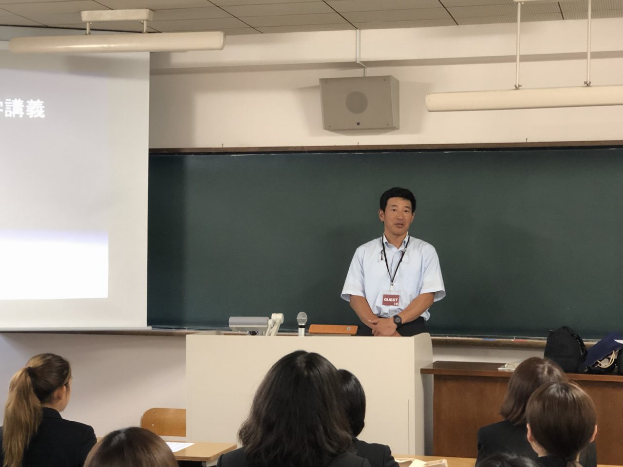 那珂川北中学校 小林先生、大学で授業