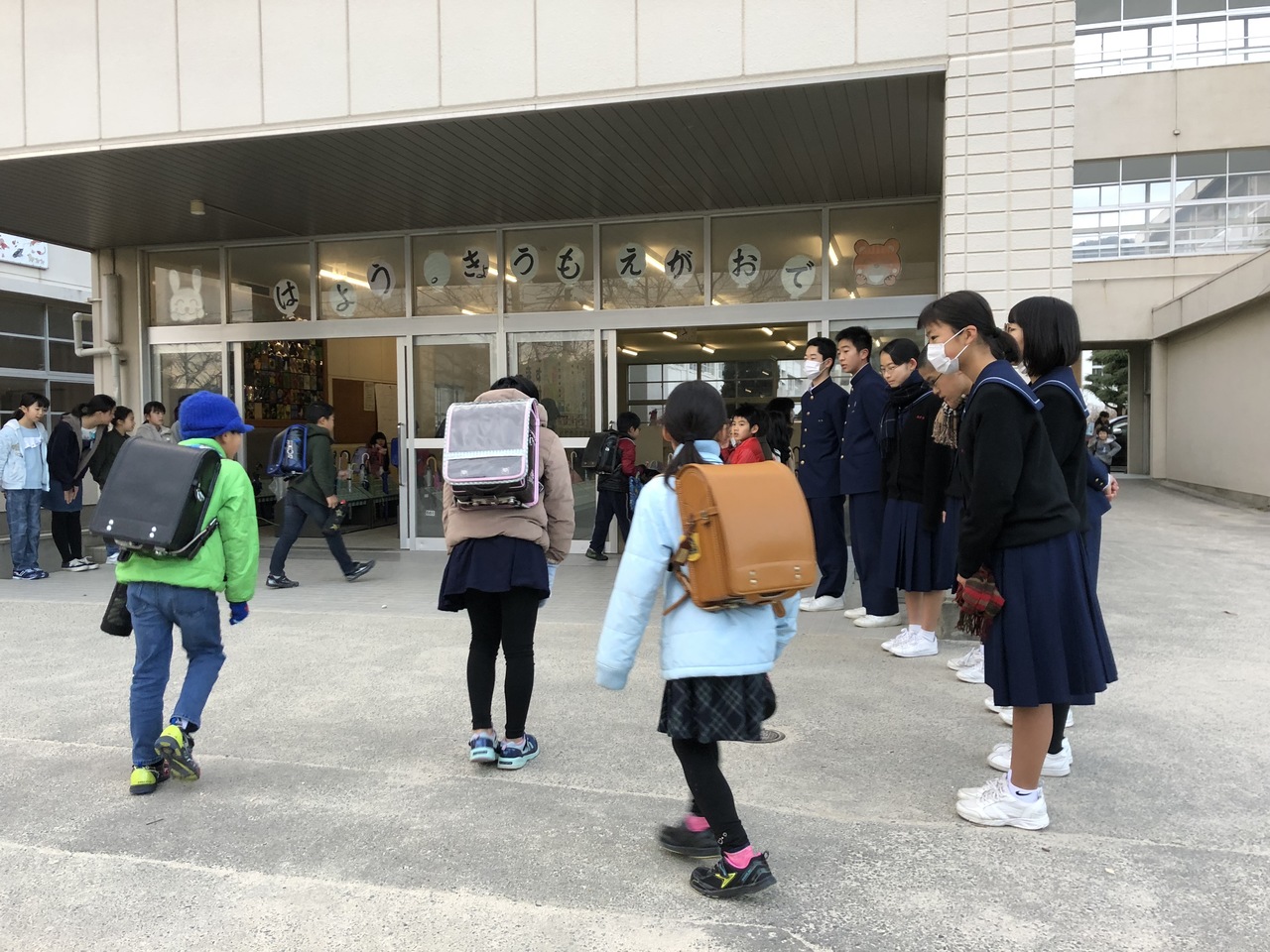 那珂川北中学校 あいさつ運動