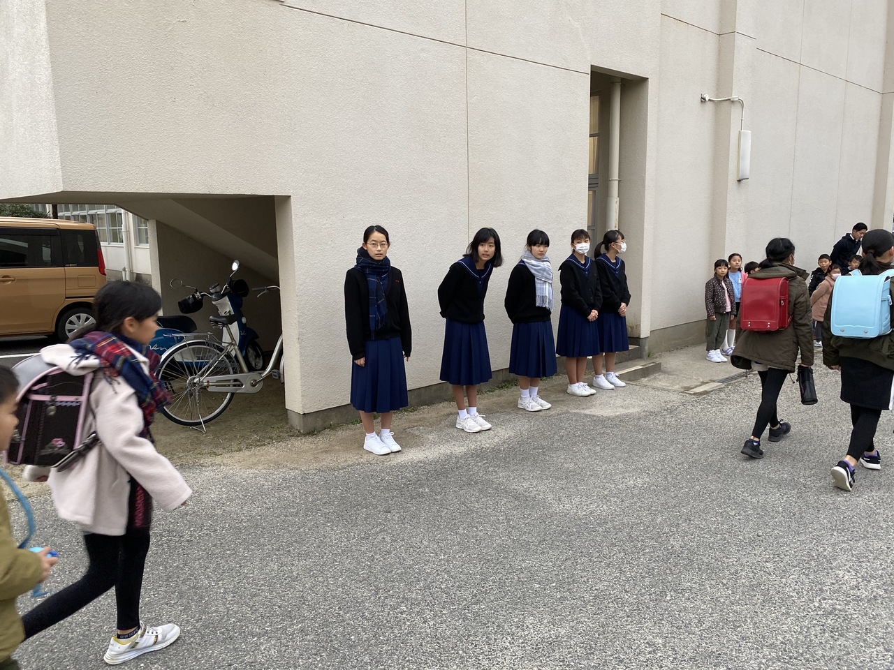那珂川北中学校 あいさつ運動