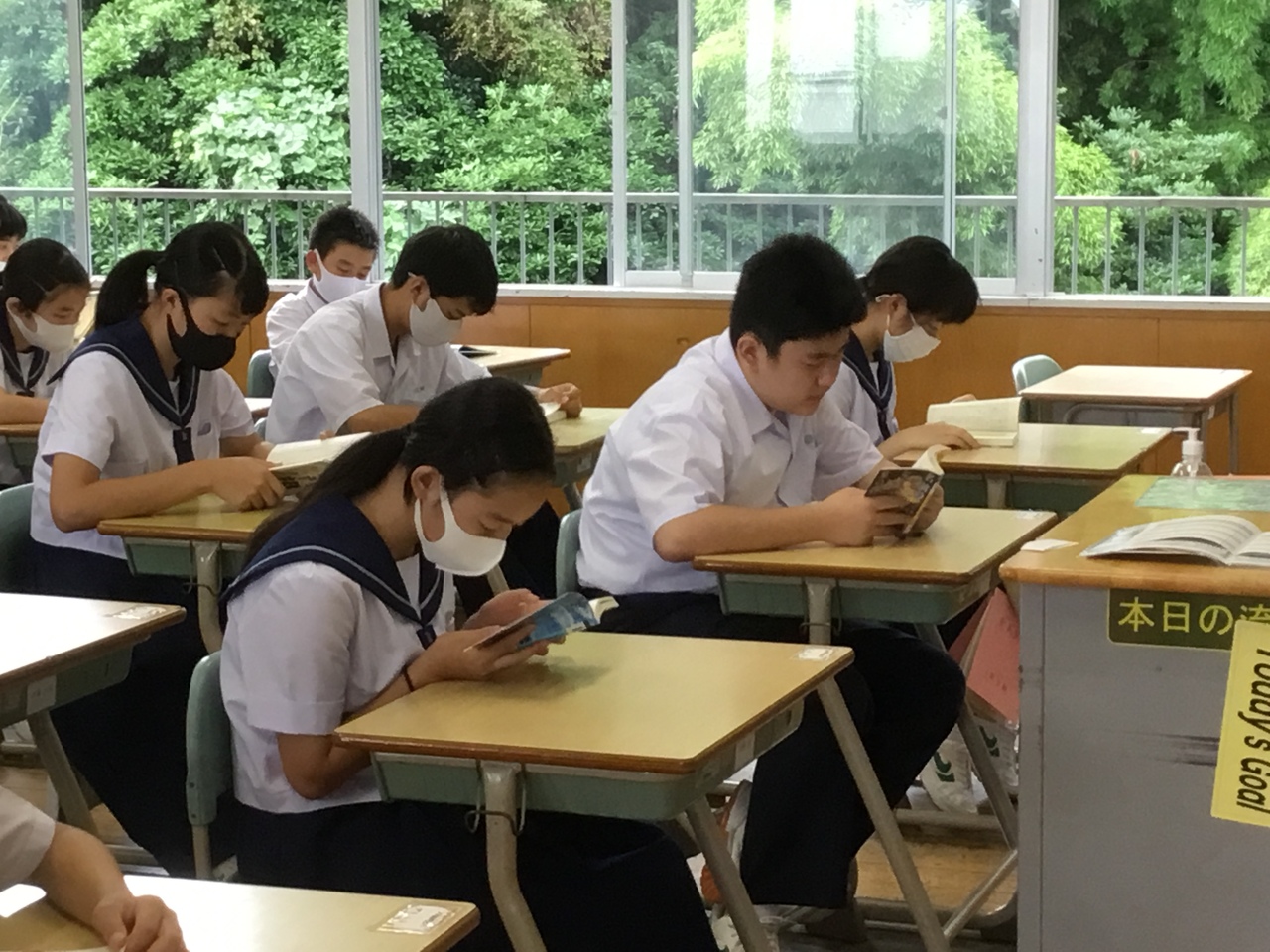 那珂川北中学校 朝読書と英語の多読