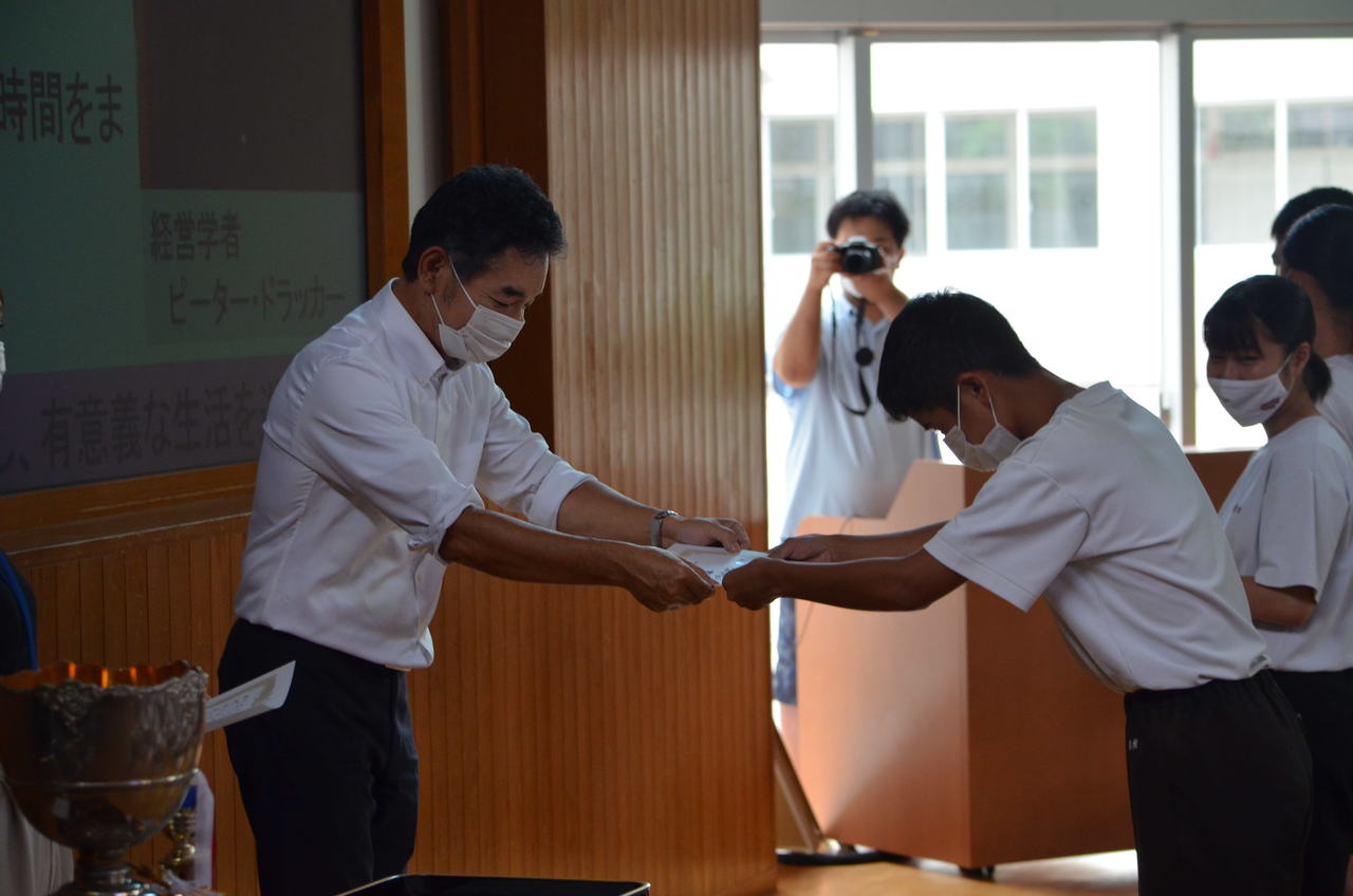 那珂川北中学校 前期前半終了