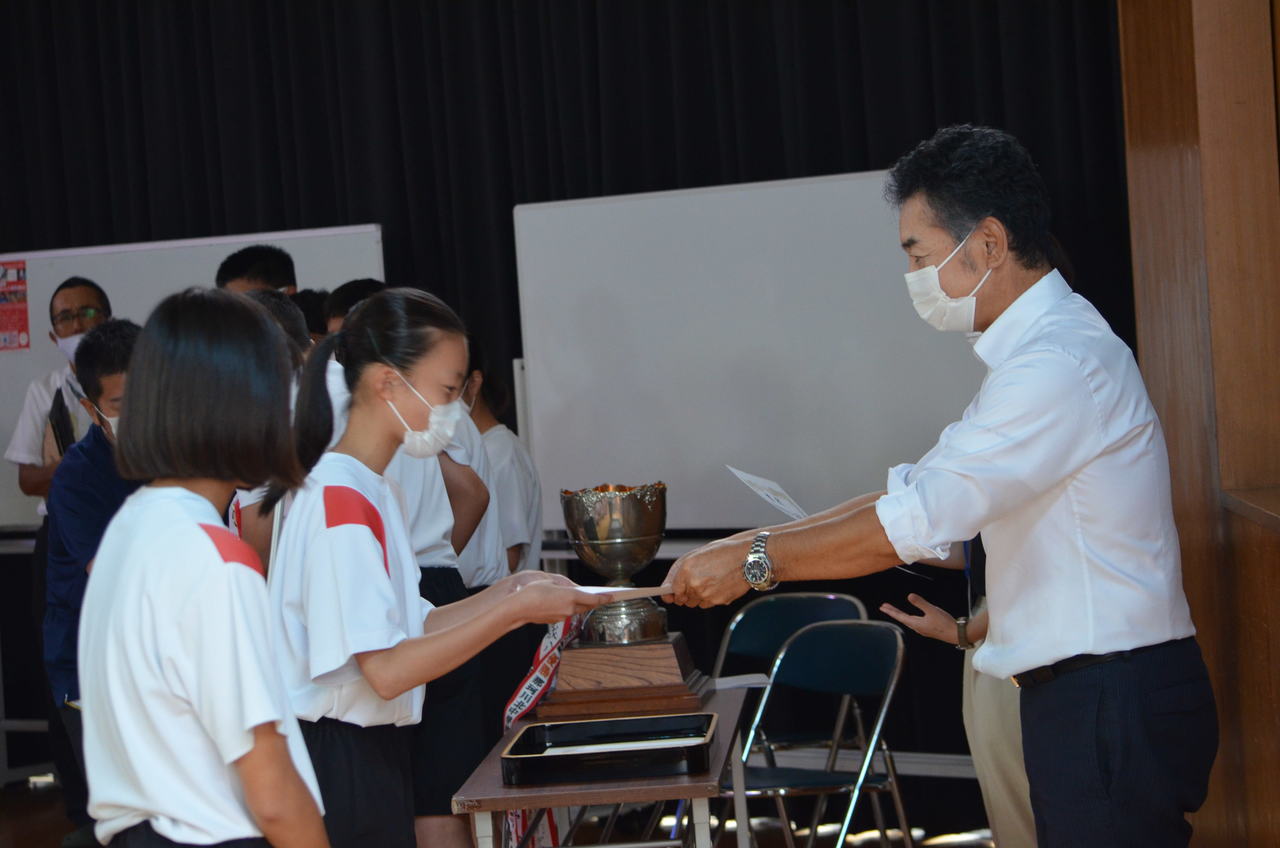 那珂川北中学校 前期前半終了